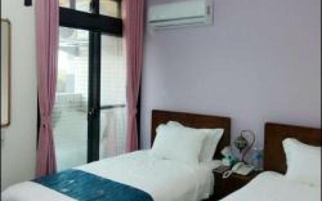 Golden Purple Guest House