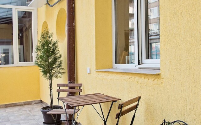 The North Tower Apartment