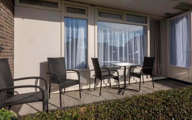 Beautiful Apartment in Zoutelande With Terrace