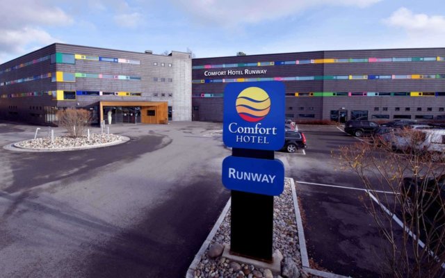 Comfort Hotel RunWay