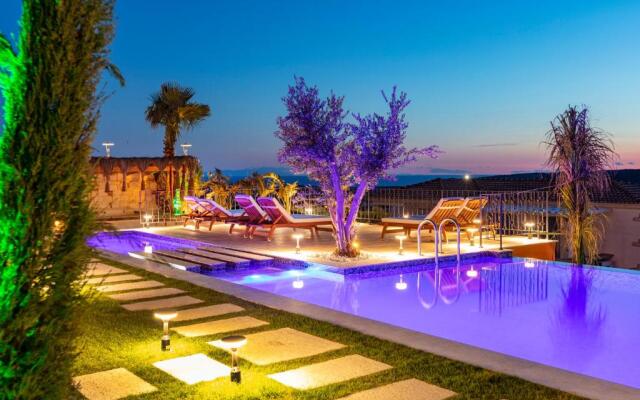 LaVie Otel Çeşme