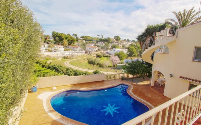 May - pretty holiday property with private pool in Benissa