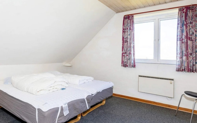 10 Person Holiday Home in Frostrup