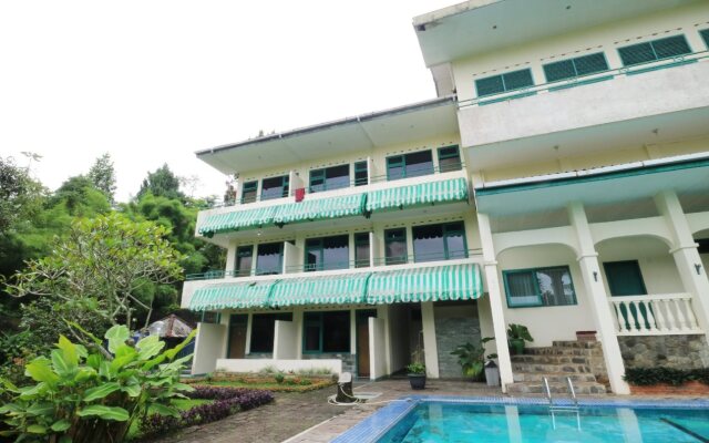 Hotel Bonita Puncak