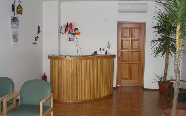 Dubky Hotel