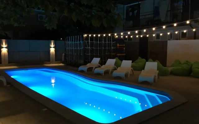 Guest House Semeynyy