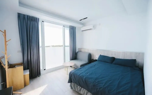 Grand Whale B&B Green Island