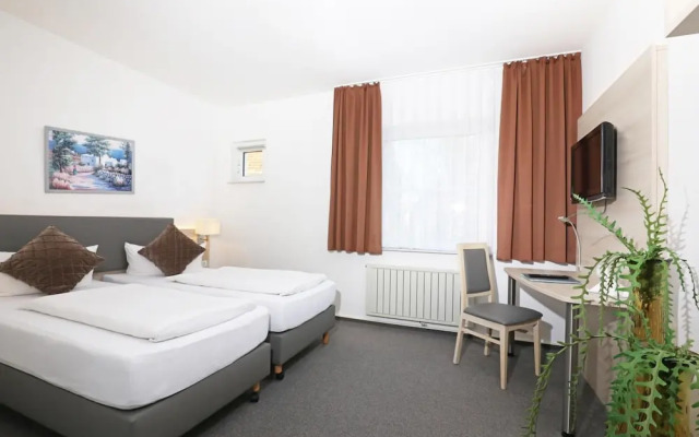 Hotel & Restaurant 5 Linden