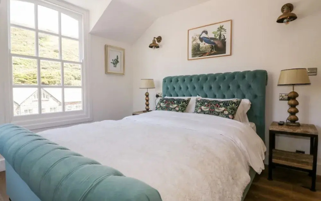 Harbour Cottage