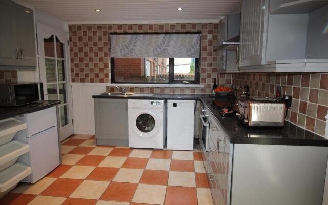 Anjore House - Belfast Serviced Apartment
