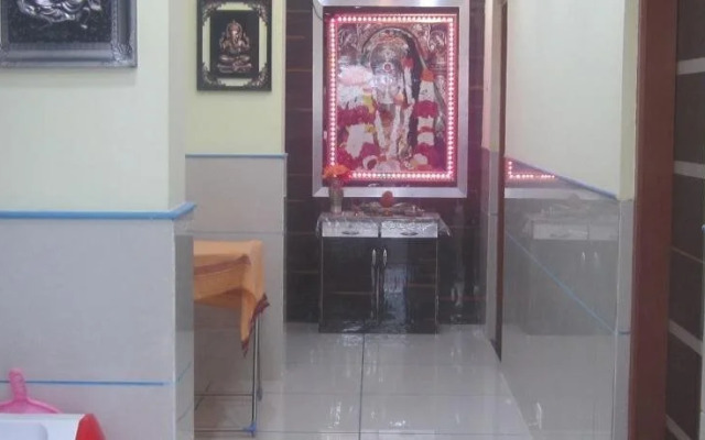 Hotel Gulab Paradise