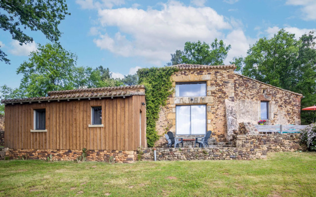 Holiday Home in Mazeyrolles With Garden