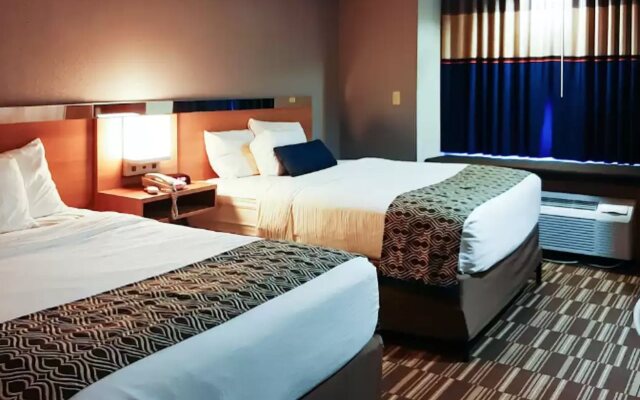Microtel Inn & Suites by Wyndham Starkville
