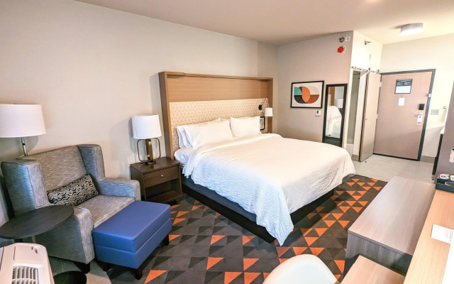 Holiday Inn Kansas City Downtown by IHG