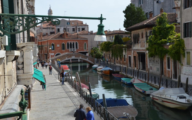 Dorso Duro Apartment