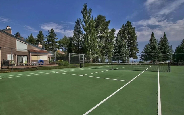 Bear Lake Hideaway 3 Bedroom Condo by RedAwning