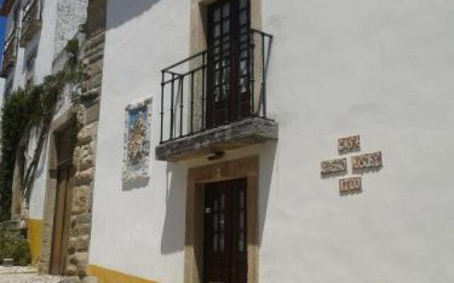 Casa dos Frutos Divinos