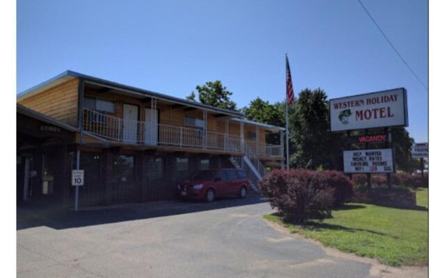 Love Hotels Western Holiday by OYO at Harlan Lake NE