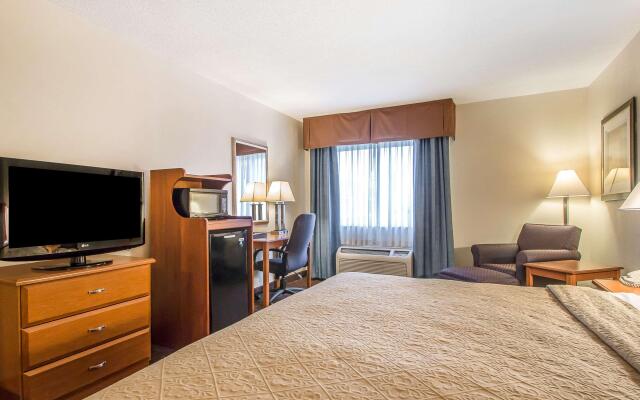 Quality Inn Morris I-80