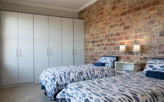 Beach Breakaway Apartment