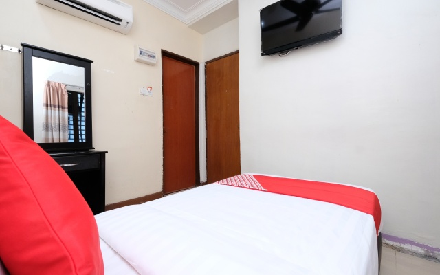 OYO 714 Arina Hotel – Guest Rooms – Kajang