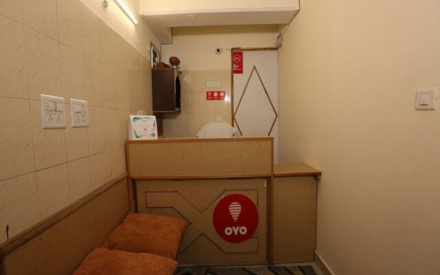 OYO 14212 Tanwar Regency