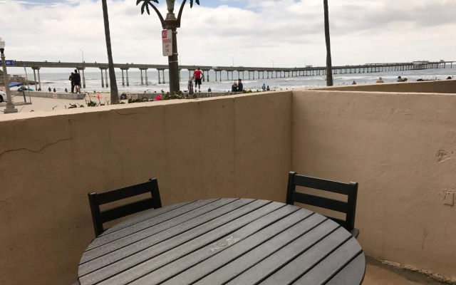 Ocean Beach Hotel