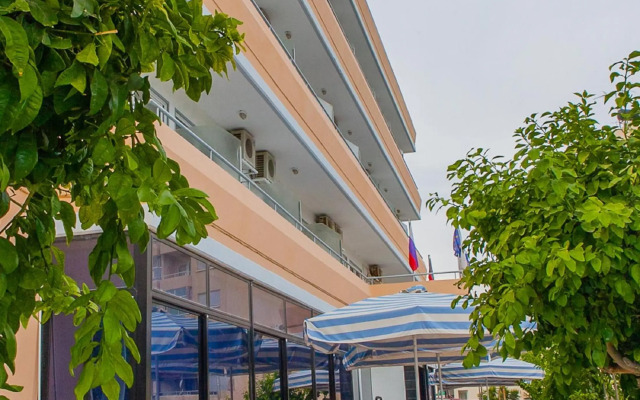 San Remo Hotel