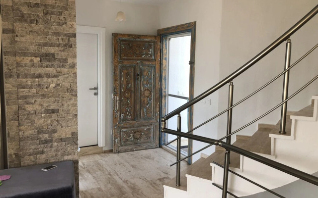 Sari Villa