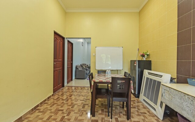 OYO Home 90448 Nurbayu Guest House