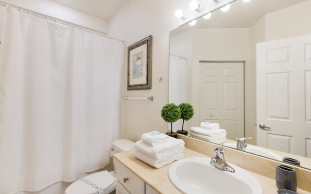 Lucaya Village - 2960 Lucayan Harbour Circle