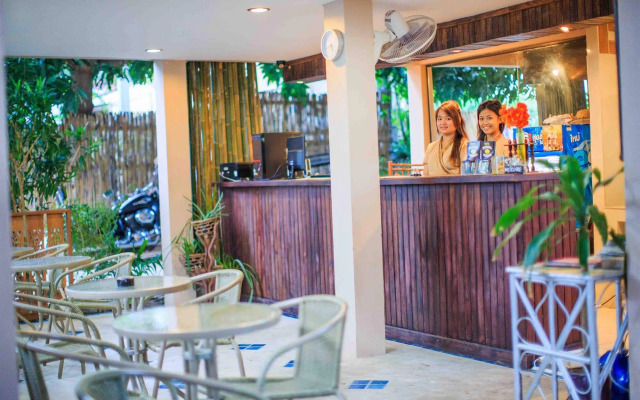 Meewaya Hotel
