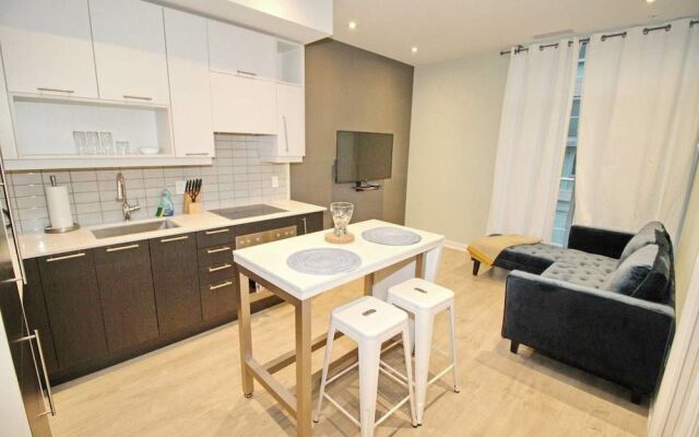 Executive 1 BD in the heart of Entertainment District