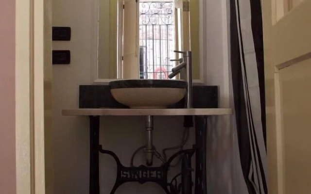 Doña Isabel - La Giraldilla