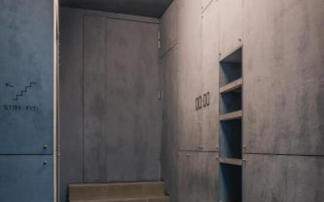 13 O'clock Hostel