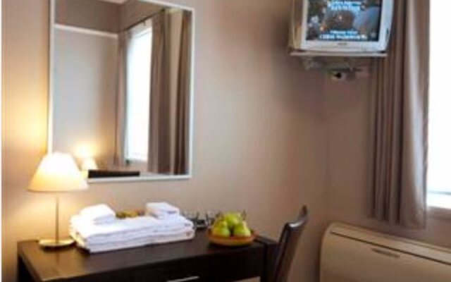 The Young Street Hotel