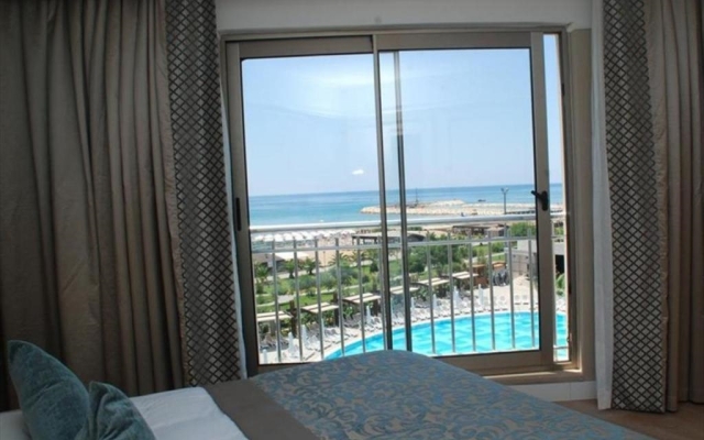 Seamelia Beach Resort Hotel & Spa