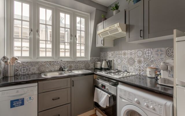 Soho 2 Bedroom Flat By Oxford Circus