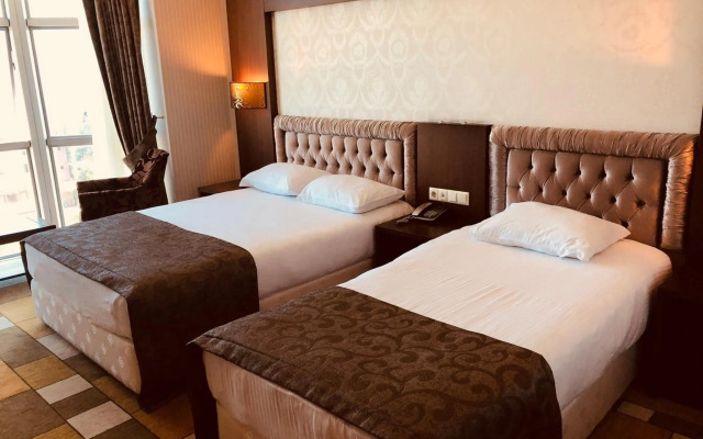 Grand Amisos Hotel