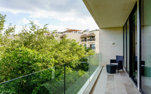 Aldea Thai Brisa De Mar