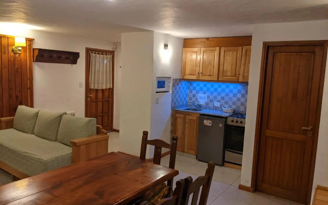 Hotel y Cabañas Le Village