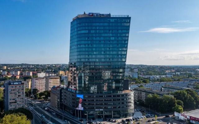 Apartment in Szczecin With Pool and Terrace