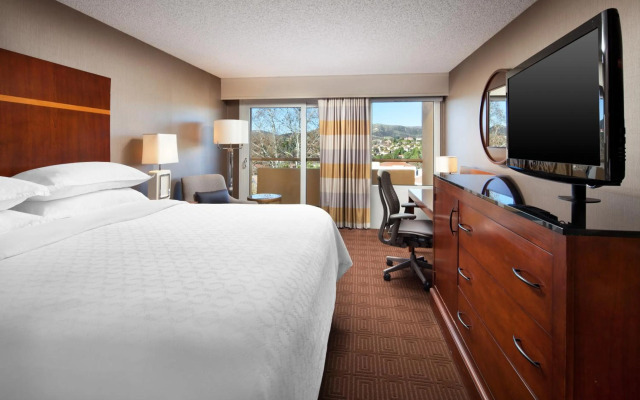 Sheraton Agoura Hills Hotel