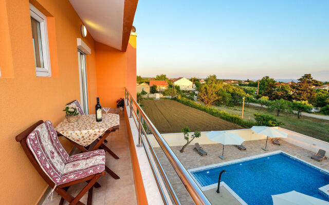 Apartments Bonex