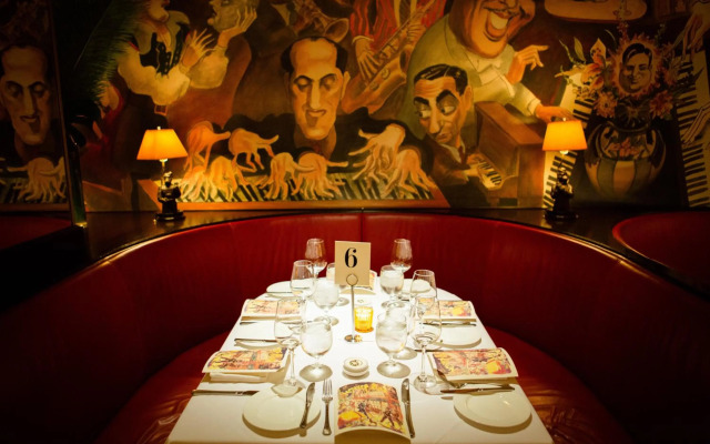 Hotel Elysee by Library Hotel Collection