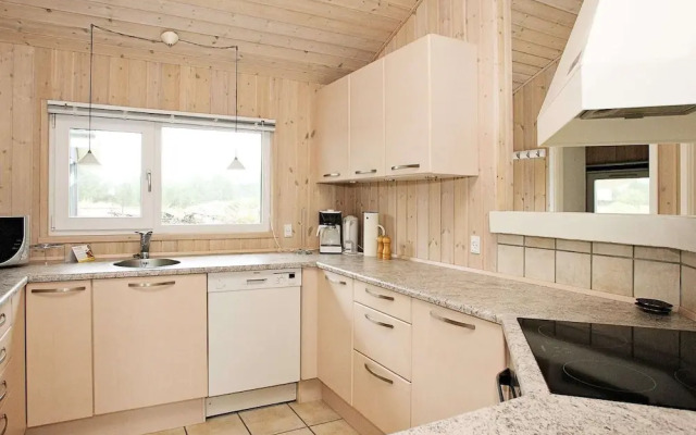 8 Person Holiday Home in Bindslev