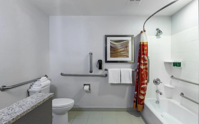 Courtyard Tulsa Woodland Hills