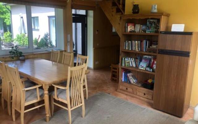 Family House Apartments