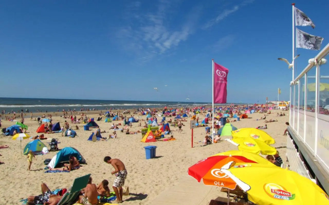 Perfect Stay Holiday, Moment at Sea