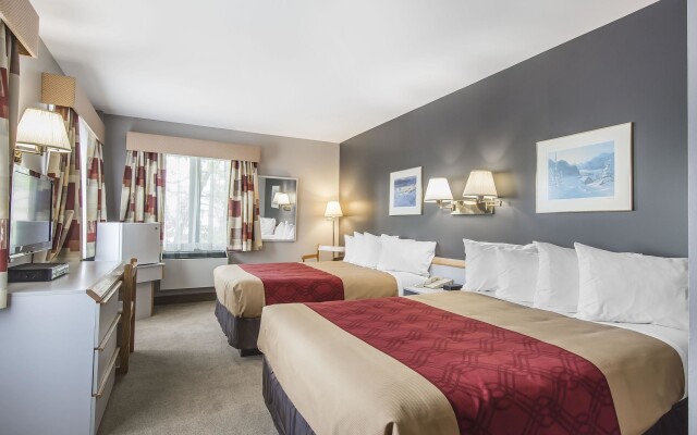 Econo Lodge La Malbaie